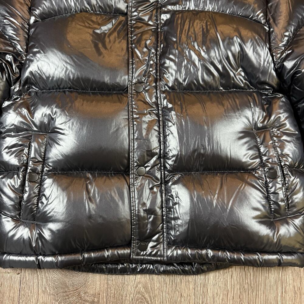 TNA Aritzia The Super Puff Shorty CliMATTE Jacket Black S **Missing Hoodie** - Picture 3 of 16